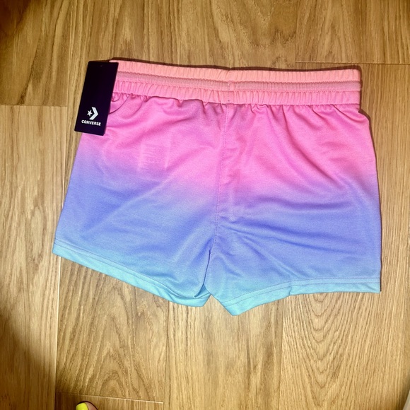 Converse Girls Shorts - Picture 2 of 2